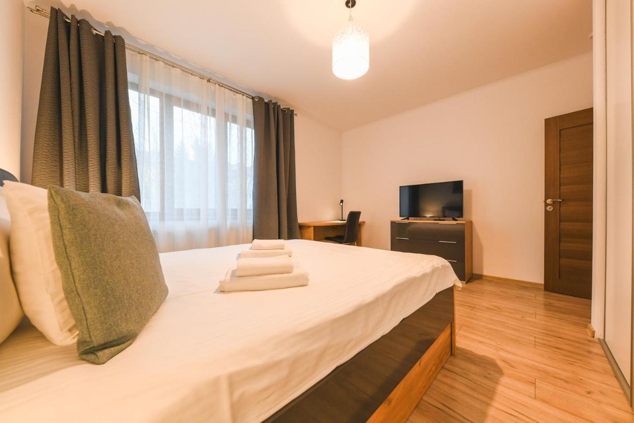 Spacious And Quiet 2 Bedroom Apartment Κλουζ-Ναπόκα Εξωτερικό φωτογραφία