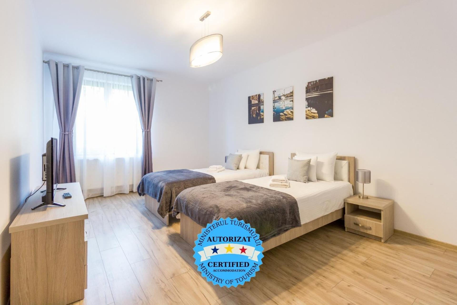 Spacious And Quiet 2 Bedroom Apartment Κλουζ-Ναπόκα Εξωτερικό φωτογραφία